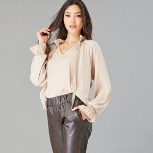 NWOT Boutique Brand Lola & Sophie XS Silky Flowy Blouse in Tan NEW Gorgeous